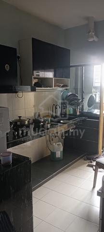 Larkin Idaman Apartment 1