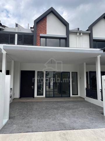 [ NICE ENVIRONMENT | Double Storey Elmina Ilham Residence ] 1