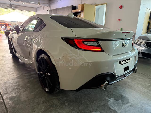 2023 Toyota 86 2.4 GR MT MY23 (M) - 4