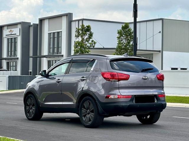 KIA SPORTAGE 2.0š„FULL LOANā
CHEAPEST iN TOWN - 4