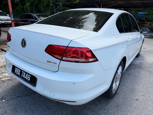 2017 Volkswagen PASSAT 1.8 TSI COMFORTLINE (CKD) - 4