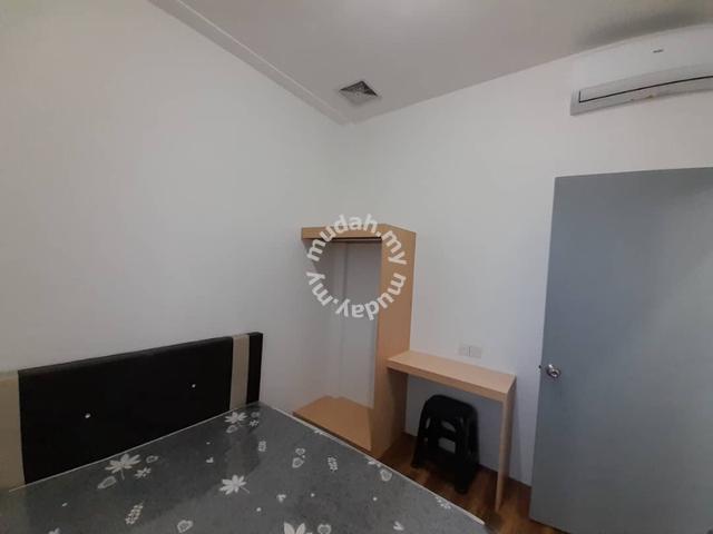 NEAR CIQ MEDIUM ROOM ( Low Depo ) 1