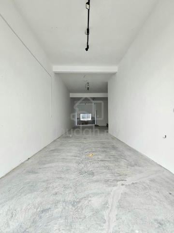 Austin crest jalan jaya putra 7 ground floor shop facing lake view 1