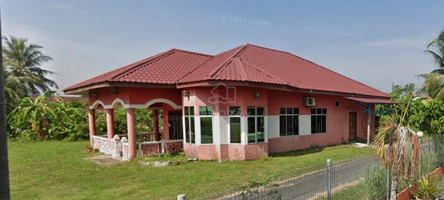 Single Storey bungalow for Rent Tandop 1