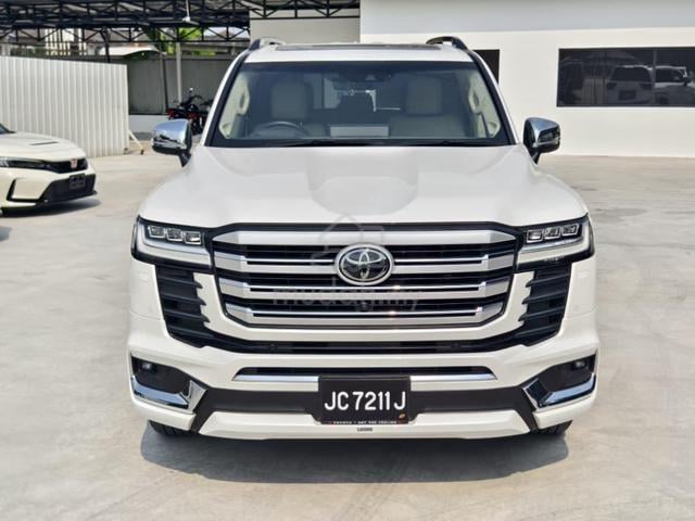 2025 Toyota LANDCRUISER 3.4 300 ZX (A) - 4