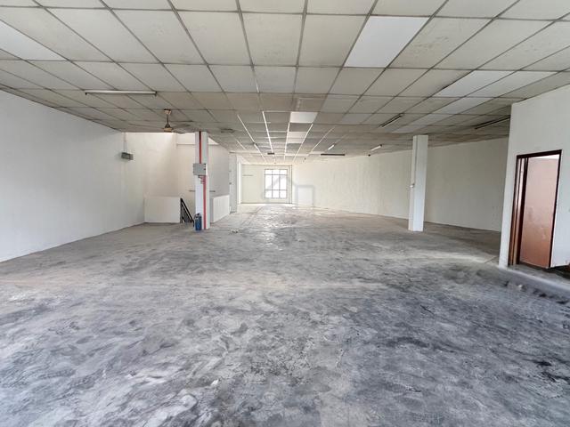 Highest floor Office Lot at Bandar Baru Rawang 1