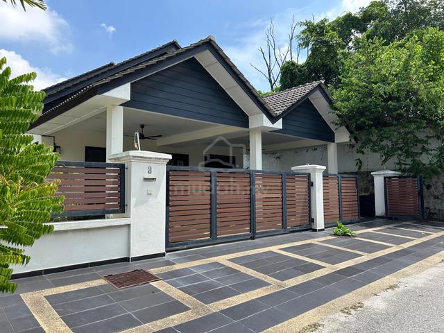 Desa Subang Permai, Seksyen U6, Shah Alam Corner (last end lot) 1