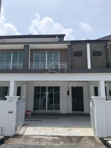 [Gated and Guarded] Teres 2 Tingkat, Taman Brokoli Indah, Kulim 1