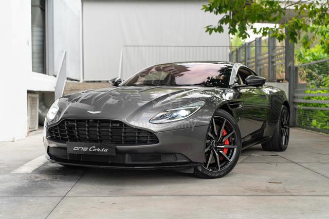 Aston Martin Db11 5.2 V12 2016 Magnetic Silver - 1
