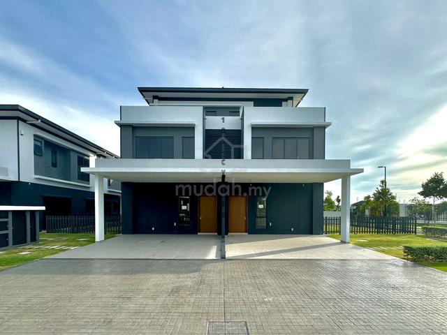 Partial Furnished 3-Storey Cluster Semi-D@Ember Eco Ardence Setia Alam 1