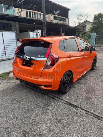 2015 Honda JAZZ 1.5 V (A) - 4