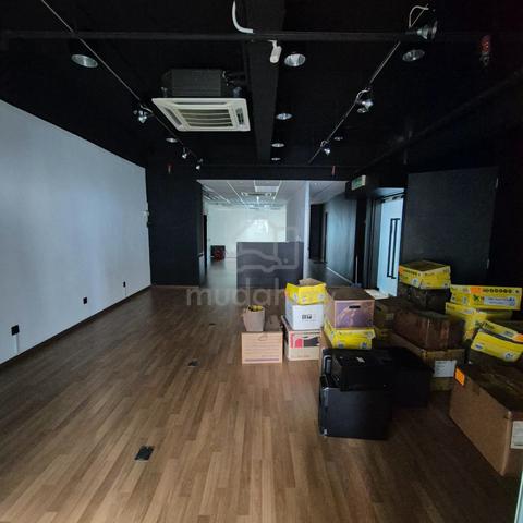 Megan Avenue 1 OFFICE For Sale 4