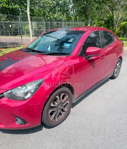 2015 Mazda 2 1.5 SKYACTIV (A) - 1