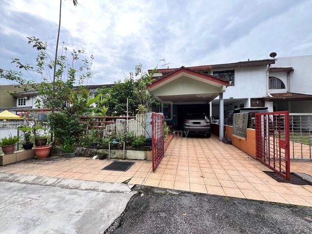 25' x 111' 🔥 SPACIOUS Double Storey Seksyen 8 @ Shah Alam FOR SALE! 2