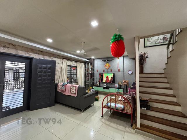Fully Renovated For Sale 2 Storey Freehold House Taman Chi Liung Klang 1