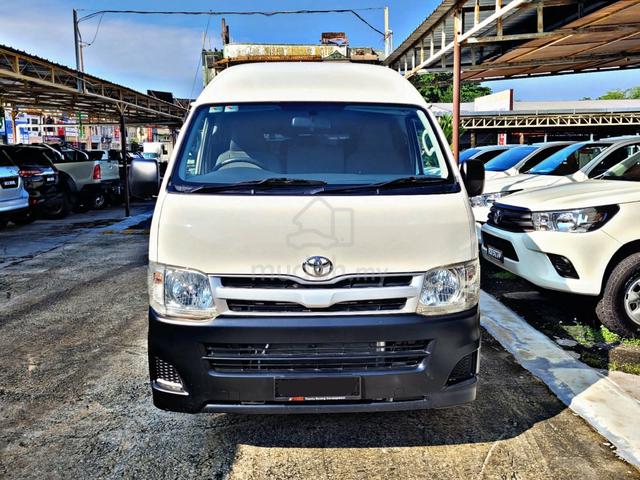 2011 Toyota HIACE 2.7 WINDOW VAN LOW MILEAGE - 3