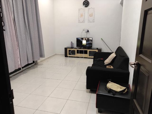 Rumah Sewa Kijal 1