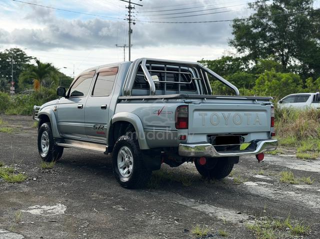 2003 Toyota HILUX 2.5 SR TURBO (A) - 4
