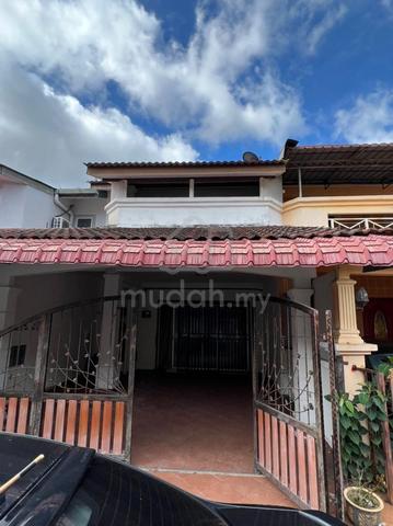 Double Storey Springhill Lukut 1