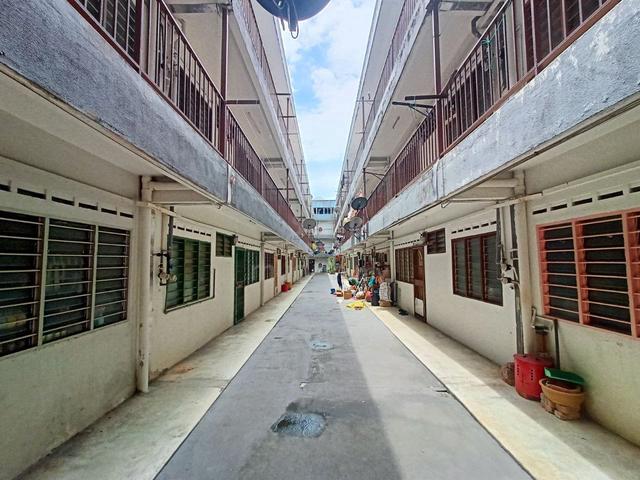 Rumah Pangsa Tun Sri Lanang 1