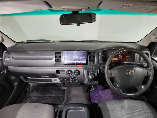2016 Toyota Hiace 2.5 WINDOW VAN 5-Years Warranty - 3