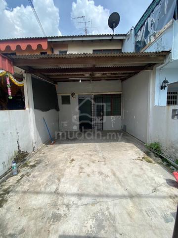 Taman Daya Jalan Pinang Double Storey Low Cost East Unblock View 1