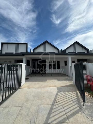 Freehold Melayu Rizab Single Storey Teres di Dengkil 2