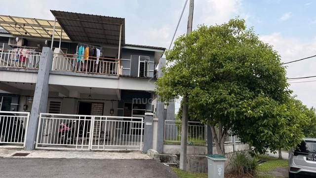 [Corner] Double storey Taman Belatuk Emas Durian Tunggal untuk dijual 1