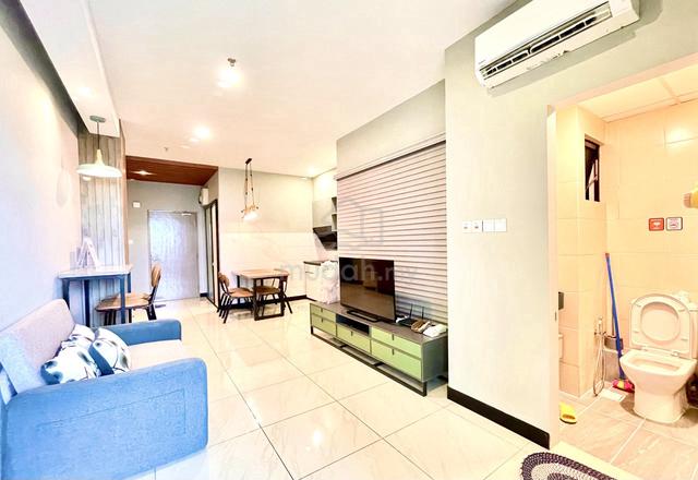 Manhattan Suites @ ITCC 1