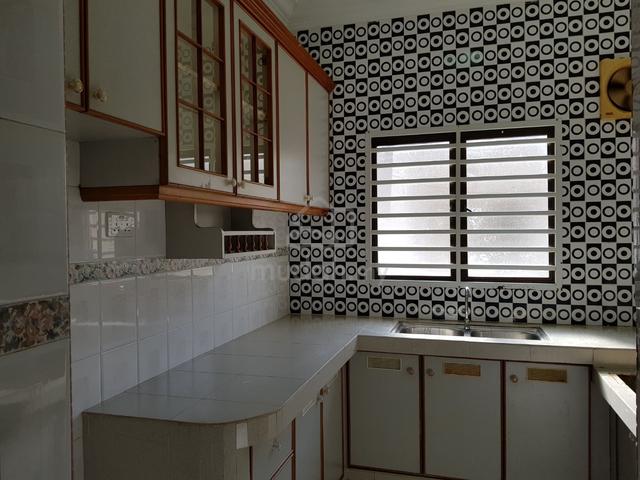 Taman Universiti, Skudai-3 Bedrooms 2 Toilets Renovated Terrace House 1