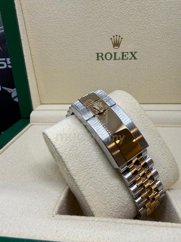 Carousel Image