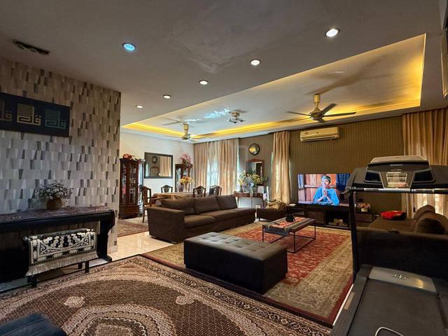 Semi D Double Storey Aman Perdana klang FULLY FURNISH 1