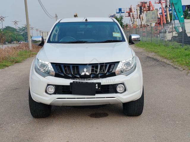 2017 Mitsubishi TRITON 2.4 VGT A/T PREMIUM 4x4 - 3