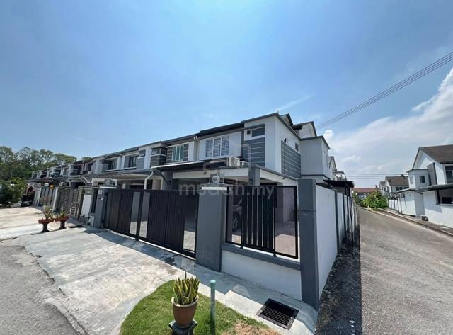 Super Good Condition 32x75 Double Storey Fully Renovated Parklands 1