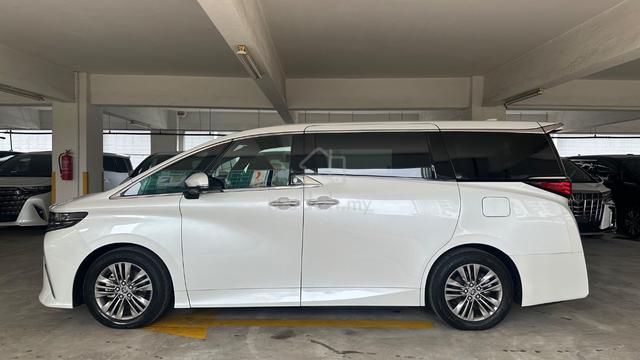 2k km 6A 2025 Toyota ALPHARD 2.5 Z Side Step Dim - 5
