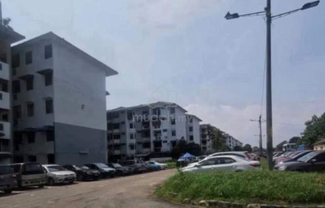 Flat Jalan Susur Barli 1