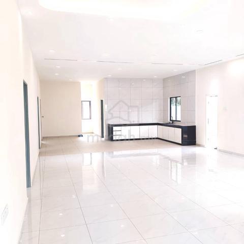 Larkin bungalow 1