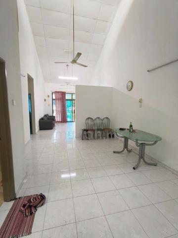 Puteri Wangsa Park Ulu Tiram Single Storey House For SALE 1