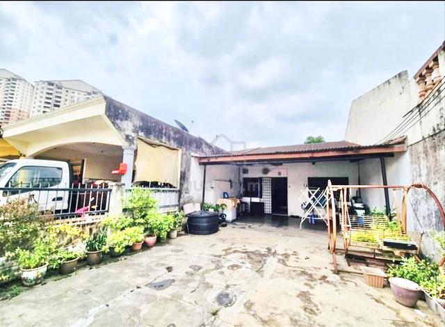 1801sqft FREEHOLD 4ROOMS Single Storey Terrace Taman Setapak Garden 1