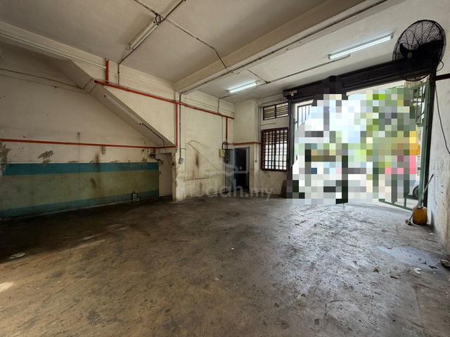 Plentong Sri Wangi 1.5 Storey Factory For Rent 1