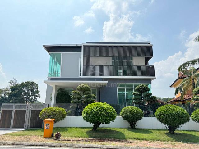 FREEHOLD Bungalow With LIFT & Private Pool Jln Menara, Bukit Jelutong 1
