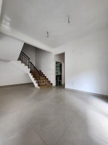 BUKIT JAMBUL 3 STOREY SEMI-D, Penang 5
