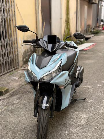 PROMO low km Yamaha NVX 155 v2 abs NVX155 fulloan - photo 2 of 5