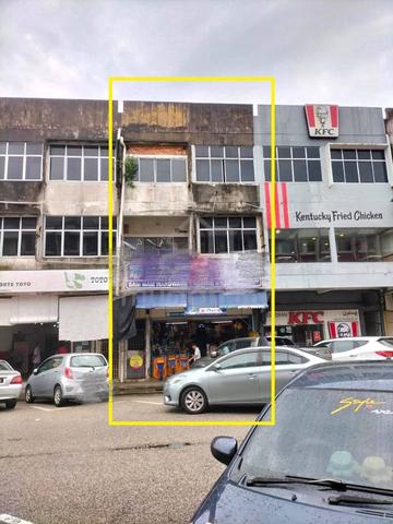 3 Storey Shoplot ~For Sale @ Jalan Pasar Baru,Kuantan Pahang 1