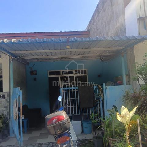 Rumah Untuk Di Jual [BATU PAHAT] CASH BACK RM50K 1