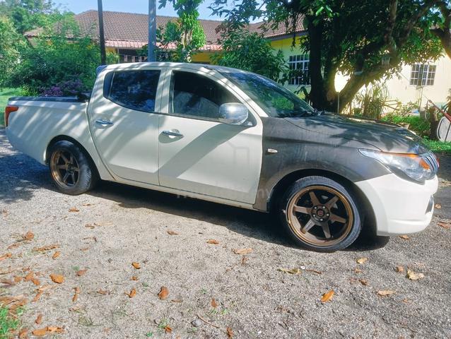 2016 Mitsubishi TRITON 2.4 VGT M/T (M) plat V751 - 2