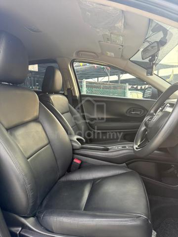 2017 Honda HR-V 1.8 E ENHANCED (A) / Leather Seat - 5