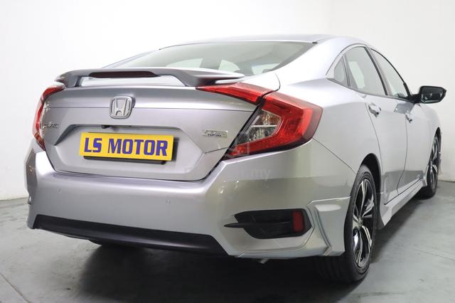 Ori 2016 Honda CIVIC 1.5 TC-PREMIUM (A) TURBO - 3