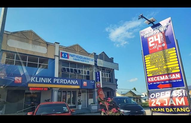 Rumah Kedai Tepi Jalan Utama Bandar Pasir Puteh Kelantan 1