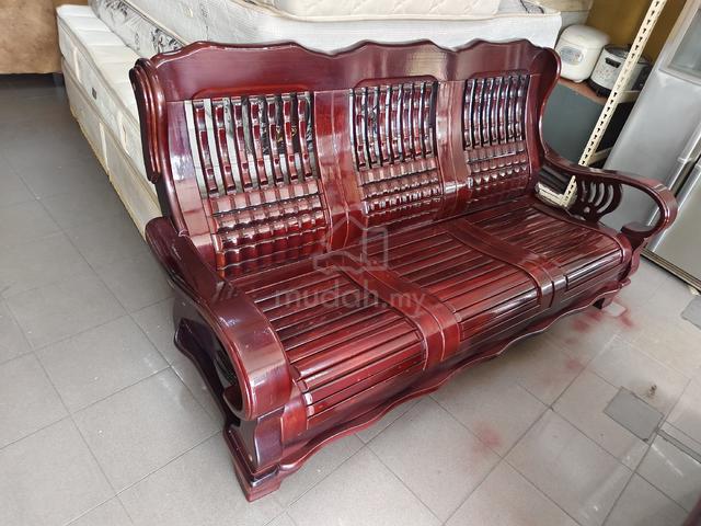 Carousel Image